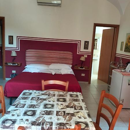 Bed Breakfast And Cappuccino Roma Esterno foto