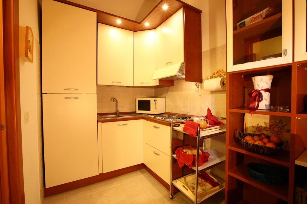 Bed Breakfast And Cappuccino Roma Esterno foto