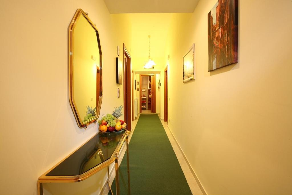 Bed Breakfast And Cappuccino Roma Esterno foto
